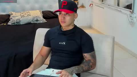 Lunay online show from 11/14/25, 12:09