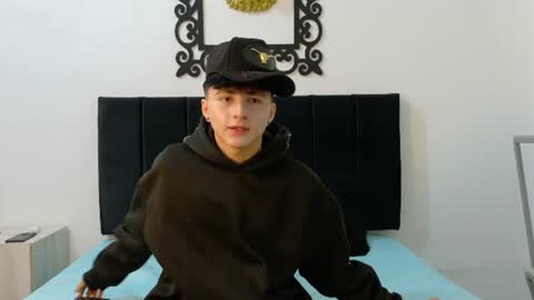 Snapshot of lunaydream chatting on 06/15/26, 11:45 lunaydream online show from 06/15/26, 11:45