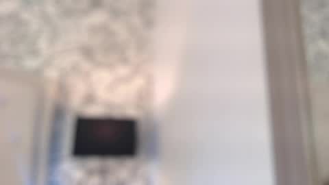 Luna and Kian online show from 04/11/26, 07:45