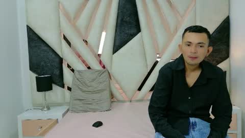 Luna y Sebastian online show from 07/03/26, 02:56