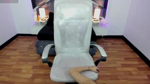  V A L E R I A   online show from 02/06/25, 02:55