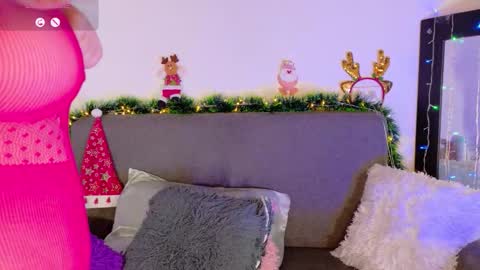 L U N I T A  online show from 12/18/25, 03:01