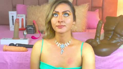 lunitadiva online show from 05/13/26, 04:15