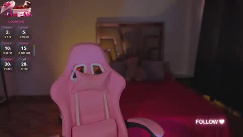 LUNA ROSE online show from 10/21/25, 04:19