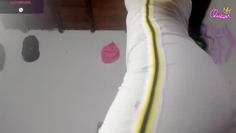 lunnalust online show from 04/18/26, 01:42