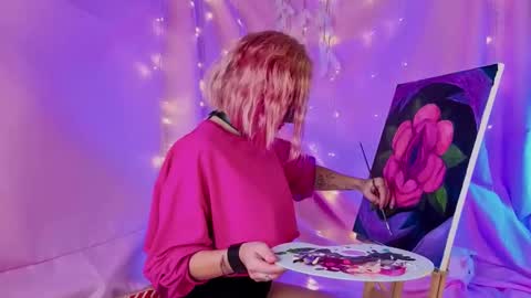 Snapshot of lunvision chatting on 03/25/26, 05:30 My name Lun online show from 03/25/26, 05:30