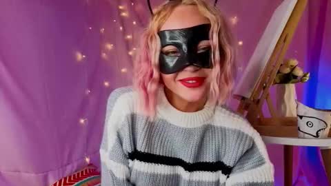 Snapshot of lunvision chatting on 03/29/26, 03:34 My name Lun online show from 03/29/26, 03:34