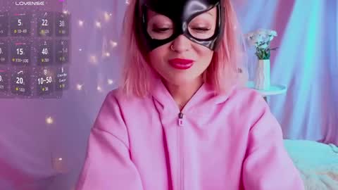 Snapshot of lunvision chatting on 04/14/26, 03:40 My name Lun online show from 04/14/26, 03:40