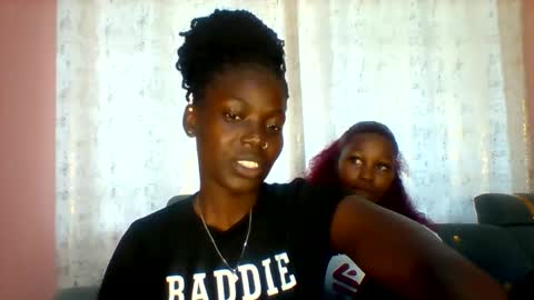 luo_queen online show from 04/10/26, 09:14