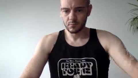 Lupine online show from 10/15/25, 08:25