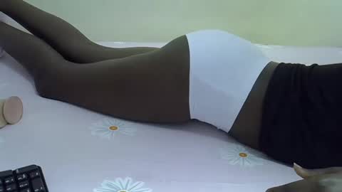 Snapshot of lupitah_ chatting on 12/10/24, 07:47 sweet girl online show from 12/10/24, 07:47