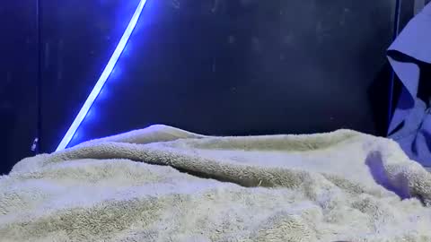 lurkus online show from 12/21/25, 07:48