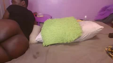 luscious online show from 10/15/25, 12:27