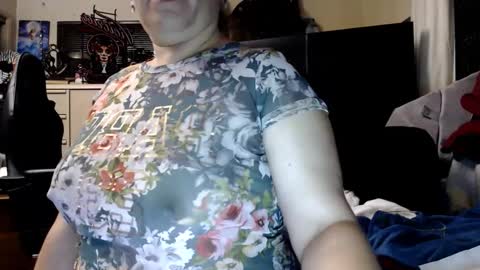 .Clarissa. Follow me on Instagram   miss buns  online show from 03/02/25, 06:16