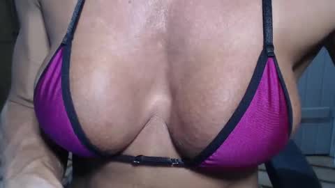 lusexyhot online show from 01/08/25, 02:46