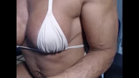 lusexyhot online show from 01/11/25, 01:59