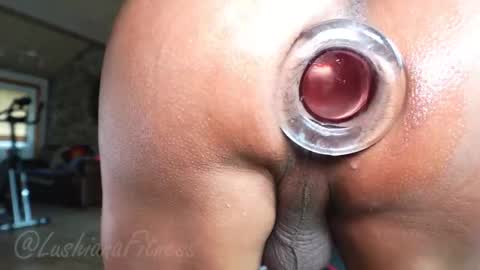 SHOWS ALL MONDAY WEDNESDAYFRIDAYSATURDAY  IN THE MORNING online show from 09/19/25, 06:41