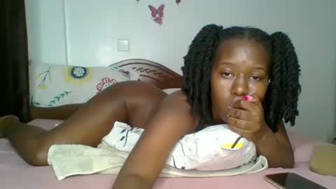 Snapshot of lushlola254 chatting on 09/23/25, 10:57 lushlola254 online show from 09/23/25, 10:57