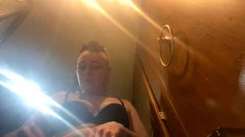 Kikithebaee online show from 02/28/25, 09:12