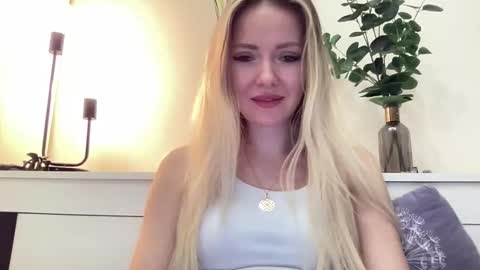 Snapshot of lusiluv chatting on 02/06/26, 06:33 lusiluv online show from 02/06/26, 06:33