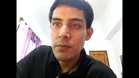 Snapshot of lusrodri chatting on 02/16/25, 12:43 Sebastian E. online show from 02/16/25, 12:43