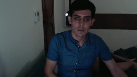 Snapshot of lusrodri chatting on 02/14/26, 05:15 Sebastian E. online show from 02/14/26, 05:15