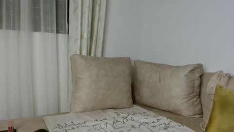 Snapshot of lust4karly_ chatting on 01/31/25, 07:51 Karly follow for next broadcast updates kisses online show from 01/31/25, 07:51