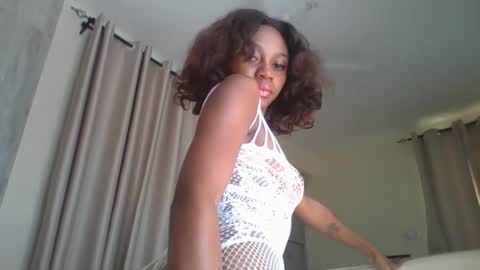 Snapshot of lust4karly_ chatting on 03/02/26, 07:15 Karly follow for next broadcast updates kisses online show from 03/02/26, 07:15