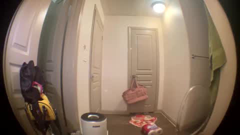 LOLA online show from 03/06/25, 04:52