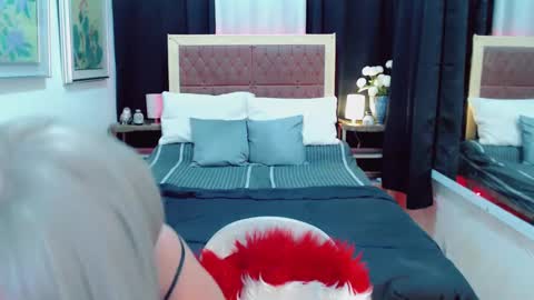 Snapshot of lustfuloffendertrina chatting on 01/02/25, 06:07 Trina online show from 01/02/25, 06:07