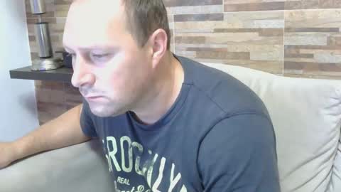 Snapshot of lustonfan chatting on 04/01/26, 12:39 lustonfan online show from 04/01/26, 12:39