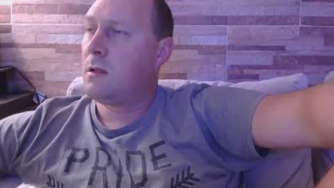 Snapshot of lustonfan chatting on 04/11/26, 08:46 lustonfan online show from 04/11/26, 08:46