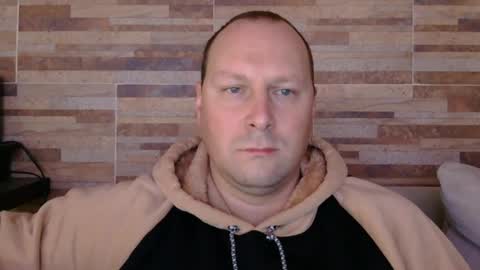 lustonfan online show from 08/04/26, 12:41
