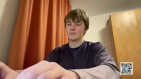 Nik online show from 12/14/25, 04:34