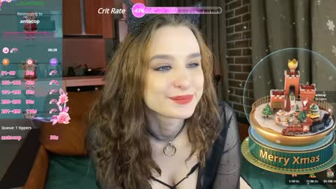 Snapshot of lusylune chatting on 12/14/24, 09:24 Luy online show from 12/14/24, 09:24