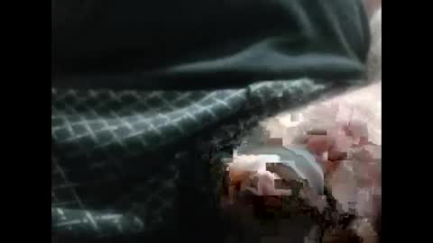 Snapshot of lutorres chatting on 12/21/25, 03:24 lutorres online show from 12/21/25, 03:24