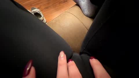 luuunaheartxxx online show from 12/02/24, 02:31