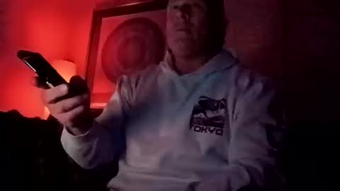 Snapshot of luv2toknstrok chatting on 10/17/25, 12:41 Luv2tokNstrok online show from 10/17/25, 12:41