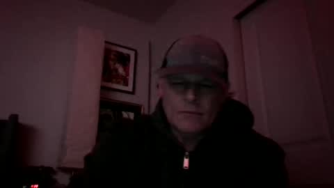 Snapshot of luv2toknstrok chatting on 12/01/25, 09:36 Luv2tokNstrok online show from 12/01/25, 09:36