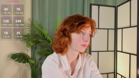 Snapshot of luvenianitschke chatting on 09/18/25, 07:10 Sasha online show from 09/18/25, 07:10