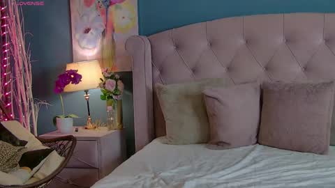 Luviahh  online show from 05/29/26, 11:08