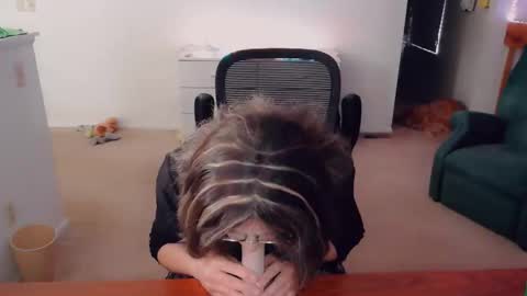 Britney online show from 12/19/25, 05:42