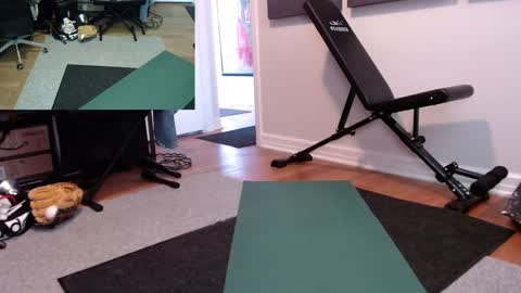 Snapshot of luvshonitoff chatting on 02/08/25, 10:51 Jim Bo online show from 02/08/25, 10:51