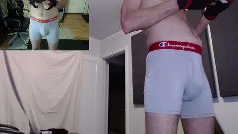 Snapshot of luvshonitoff chatting on 03/06/25, 03:57 Jim Bo online show from 03/06/25, 03:57