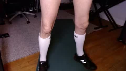 Snapshot of luvshonitoff chatting on 09/17/25, 11:50 Jim Bo online show from 09/17/25, 11:50