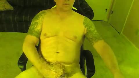 luvtoc2c1975 online show from 12/03/25, 12:03