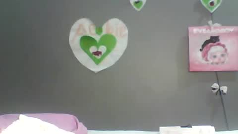 Bee Bee online show from 03/02/26, 12:45