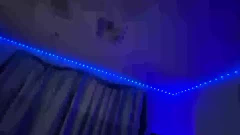 luvvlee online show from 09/13/25, 10:26