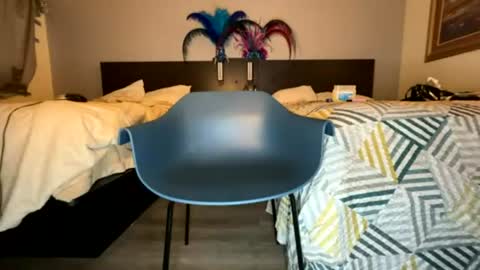 Snapshot of luvvlee chatting on 07/01/26, 08:05 luvvlee online show from 07/01/26, 08:05