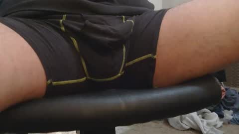 luvvslutss22 online show from 04/22/26, 06:05